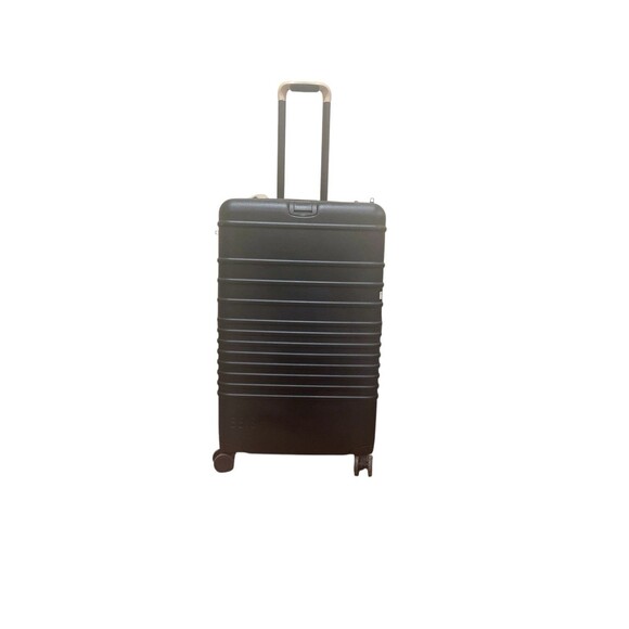 BÉIS Medium Check-In Roller Black Luggage | Shay Mitchell BAE Suitcase - Picture 3 of 10